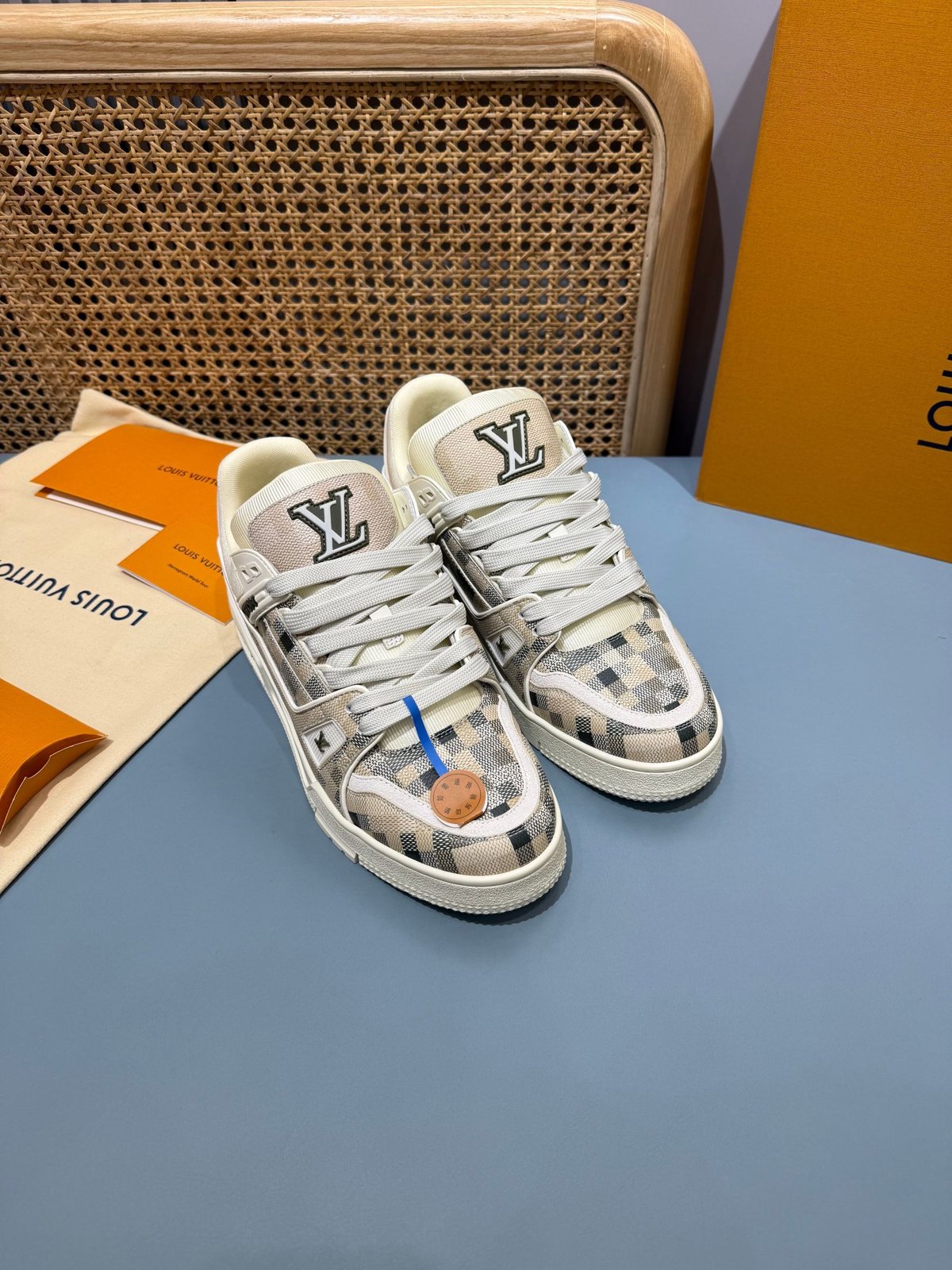 Sneakers Trainer 'Blanc Argent' — vue 17