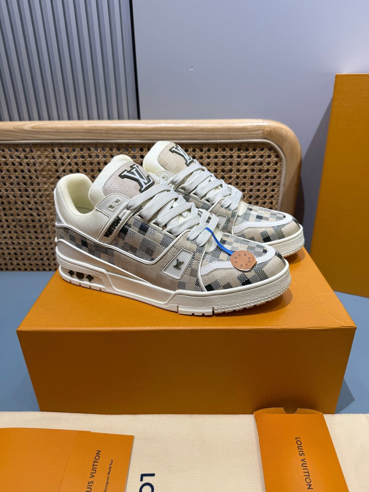 Sneakers Trainer 'Blanc Argent' — vue 28