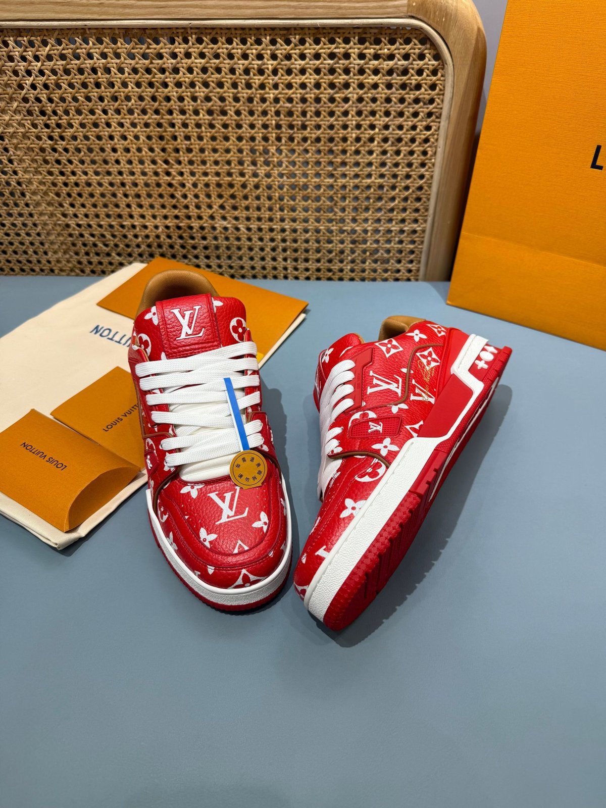 Sneakers Trainer 'Rouge Vif' — vue 2