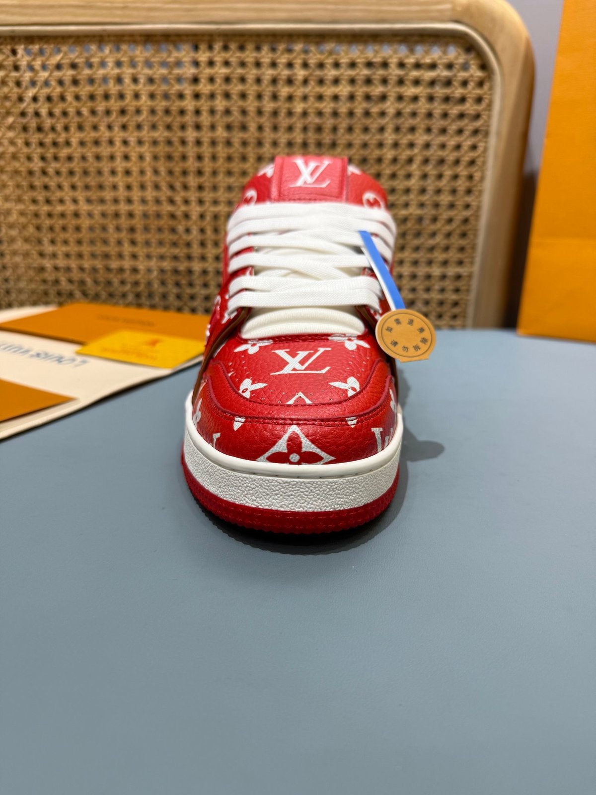 Sneakers Trainer 'Rouge Vif' — vue 10