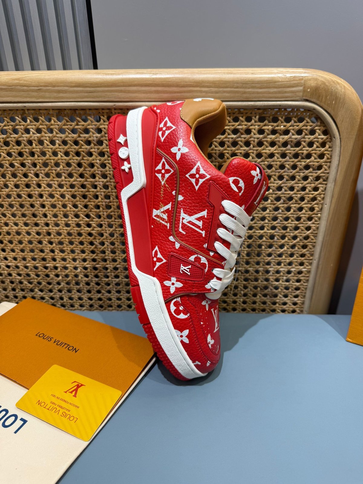 Sneakers Trainer 'Rouge Vif' — vue 15