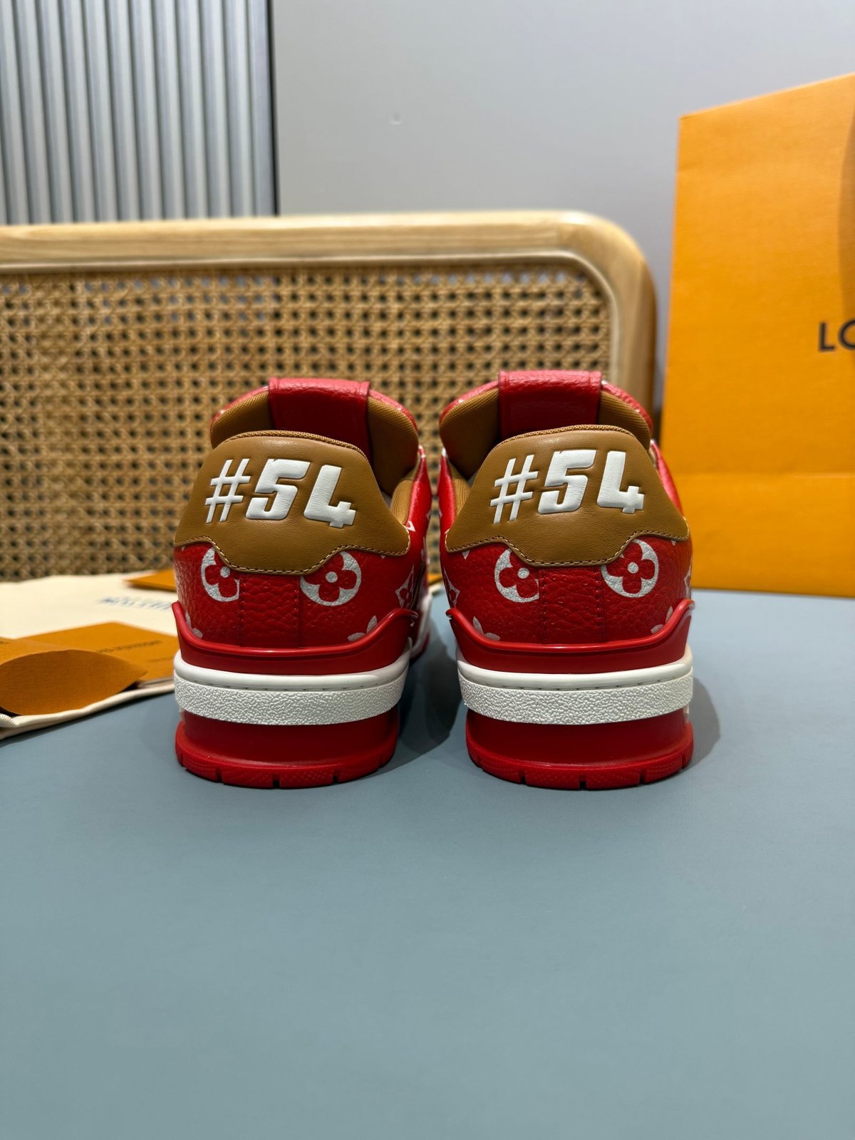 Sneakers Trainer 'Rouge Vif' — vue 22