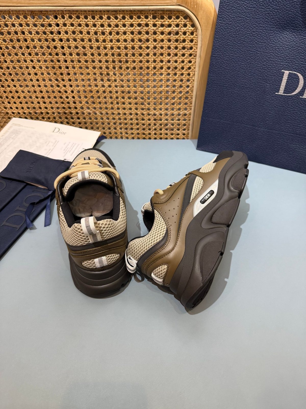 Sneakers B22 'Kaki Beige' — vue 25