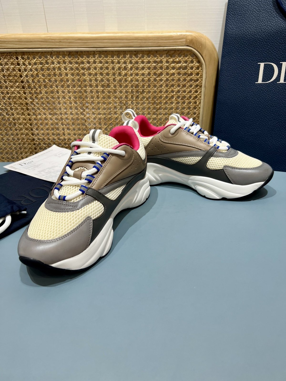 Sneakers B22 'Beige Gris Rouge' — vue 16