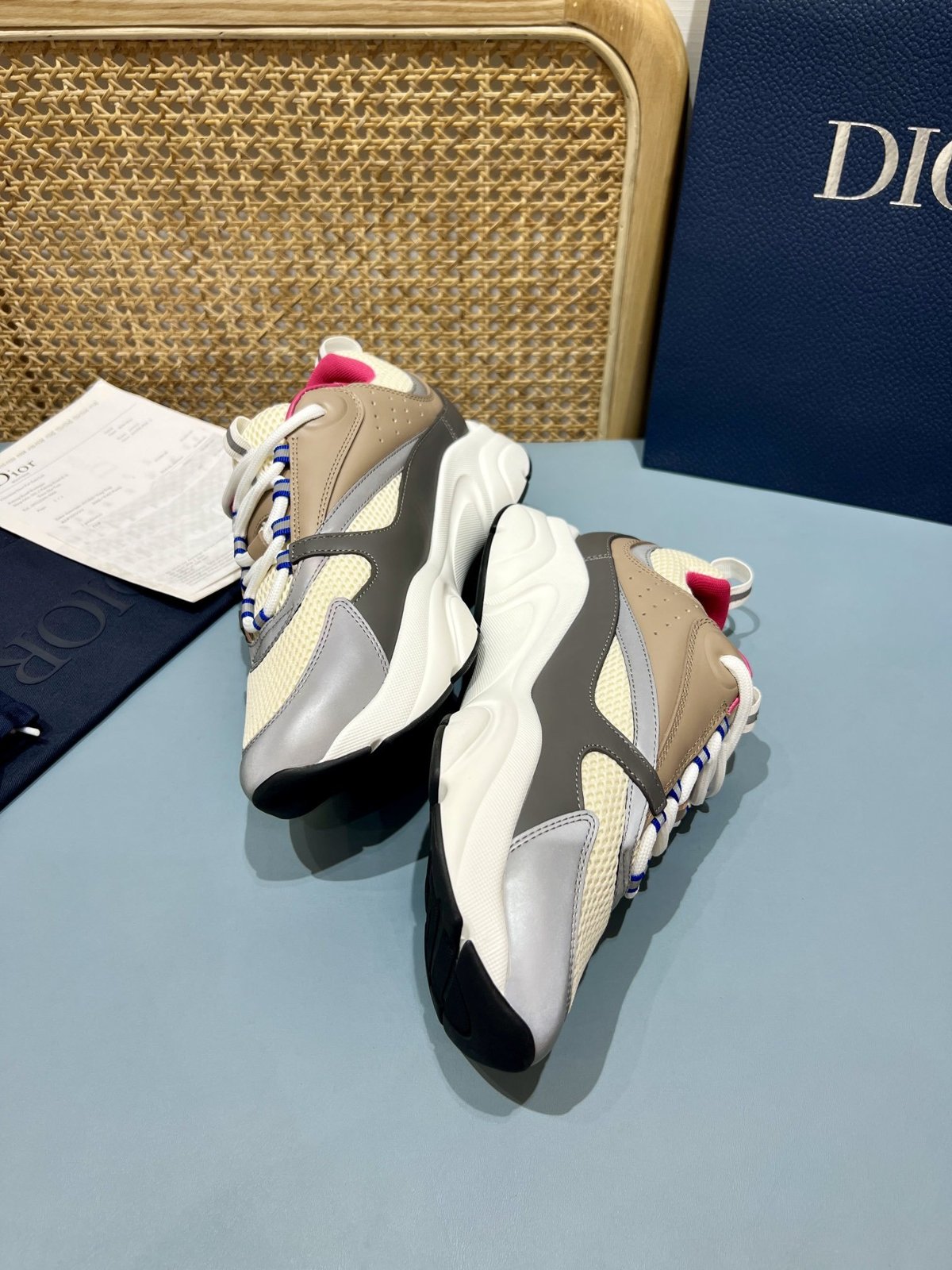 Sneakers B22 'Beige Gris Rouge' — vue 17