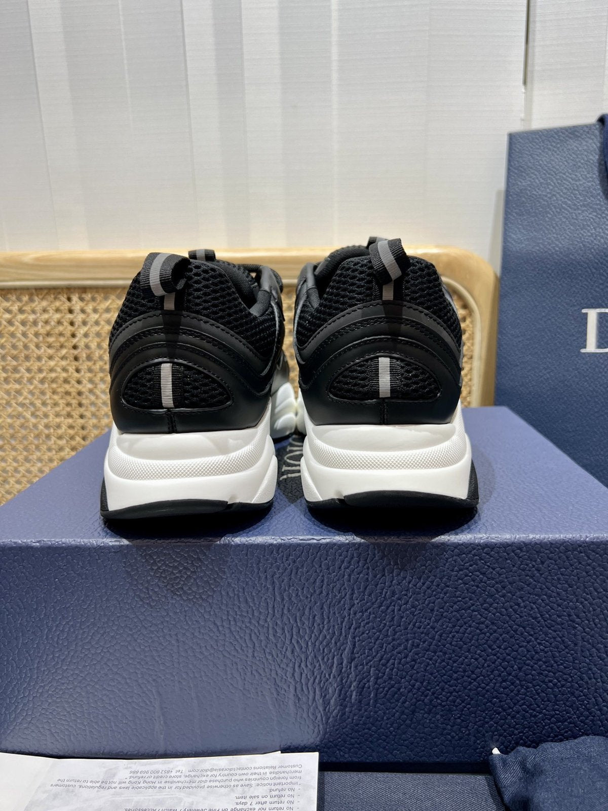Sneakers B22 'Noir Blanc' — vue 3