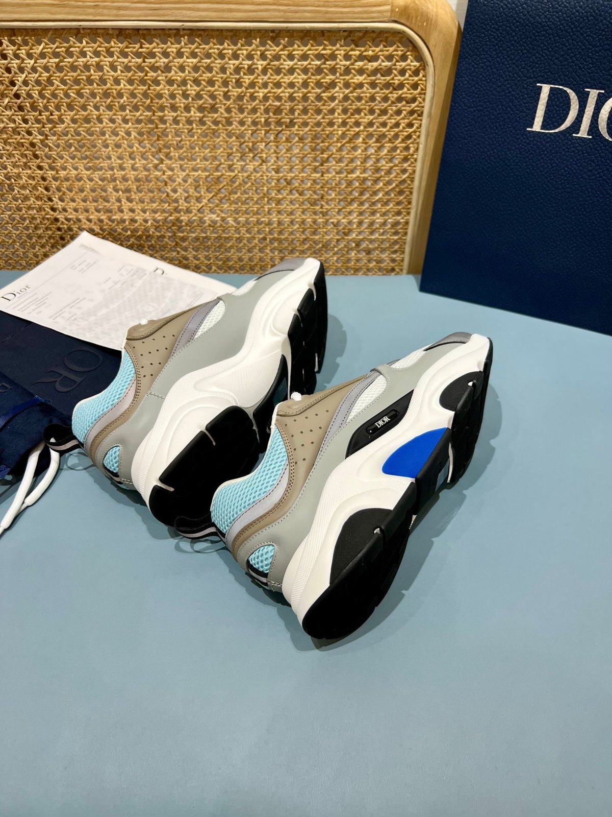 Sneakers B22 'Beige Gris Bleu Ciel' — vue 24