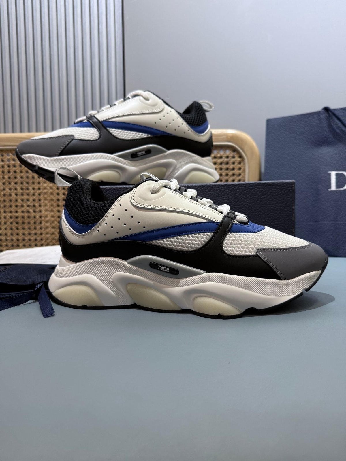 Sneakers B22 'Blanc Noir Bleu' — vue 5