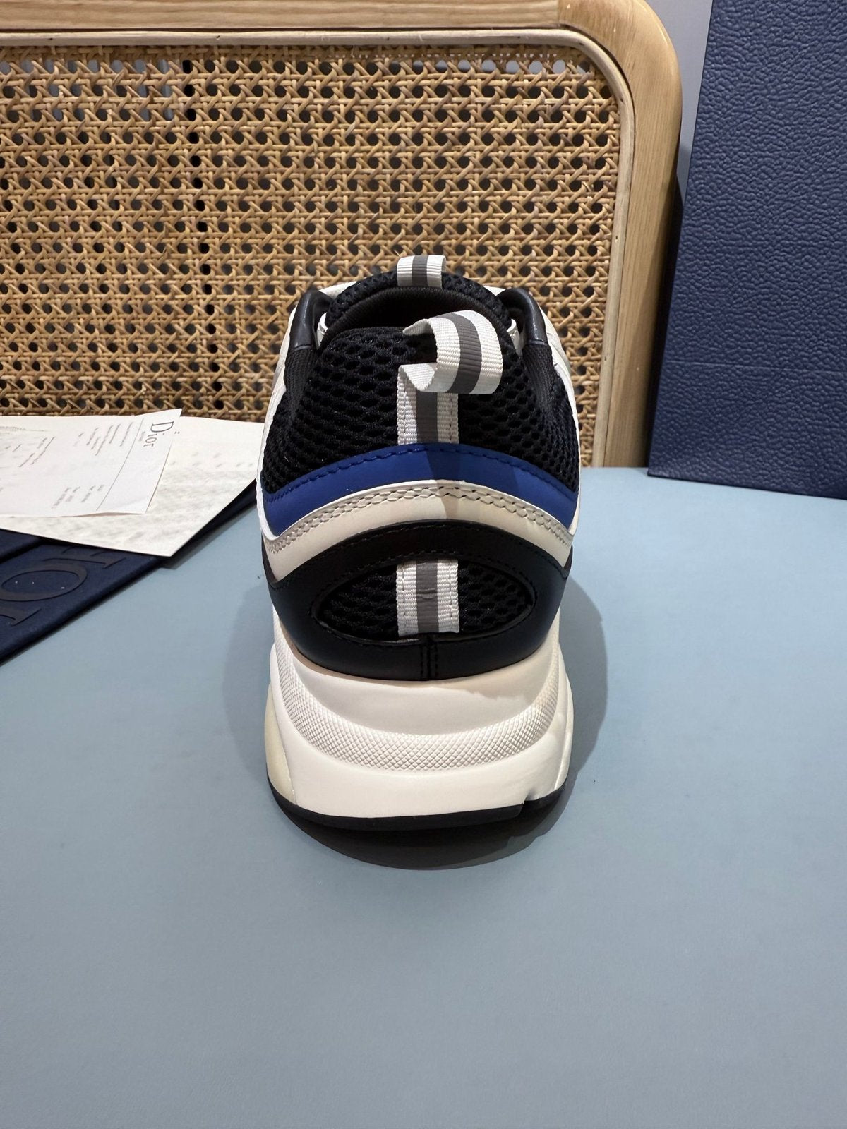 Sneakers B22 'Blanc Noir Bleu' — vue 10