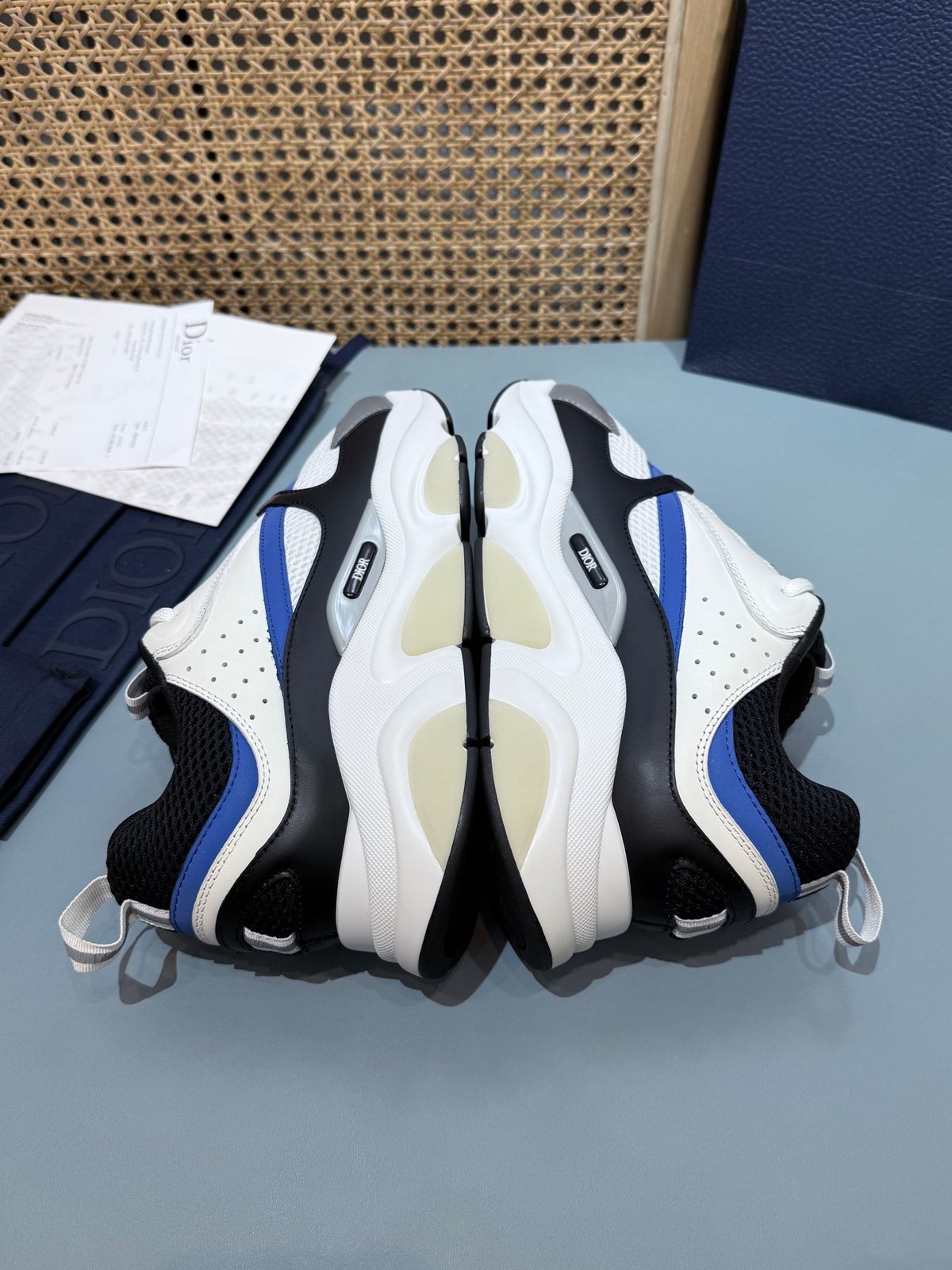 Sneakers B22 'Blanc Noir Bleu' — vue 20