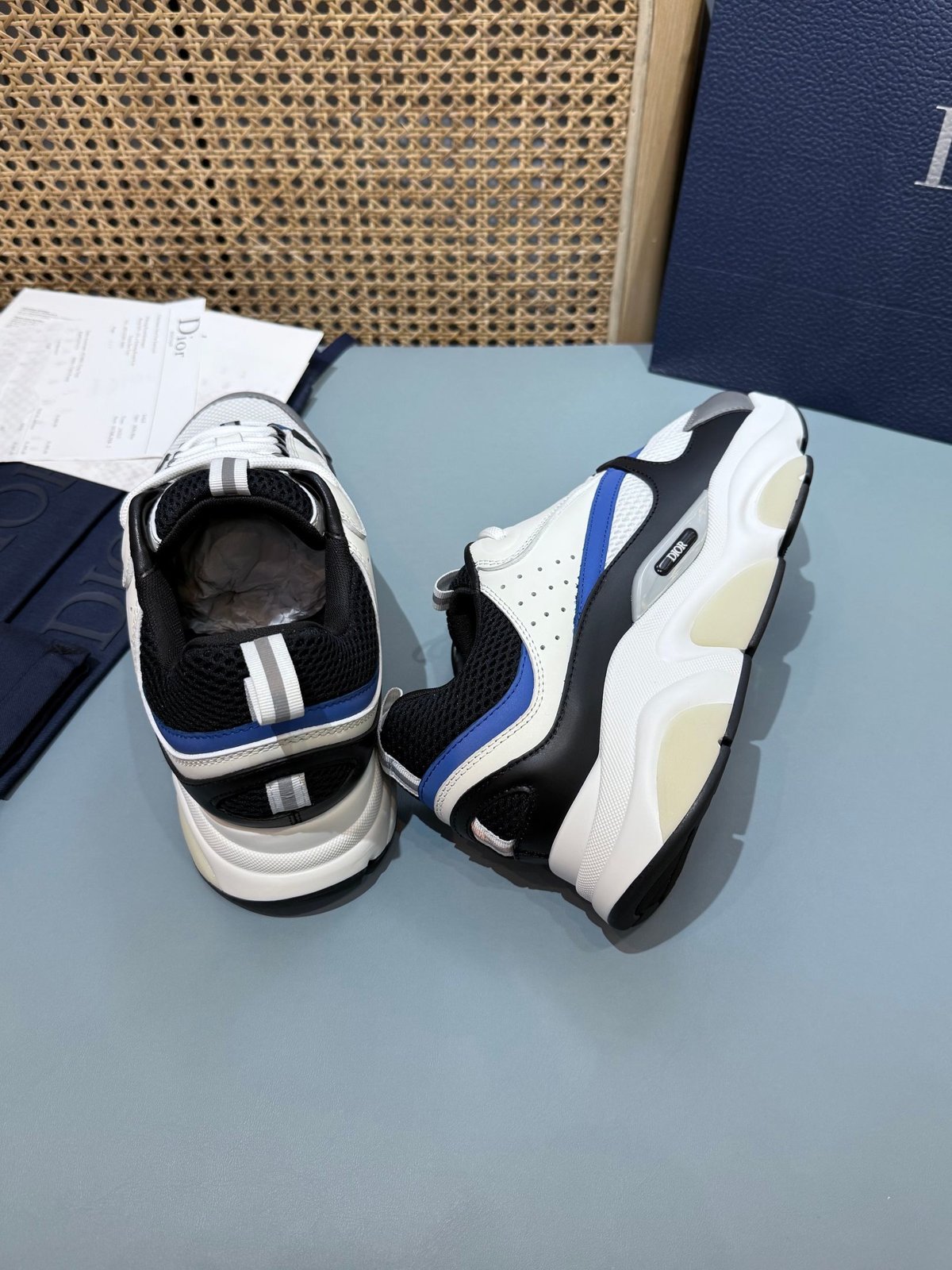 Sneakers B22 'Blanc Noir Bleu' — vue 24