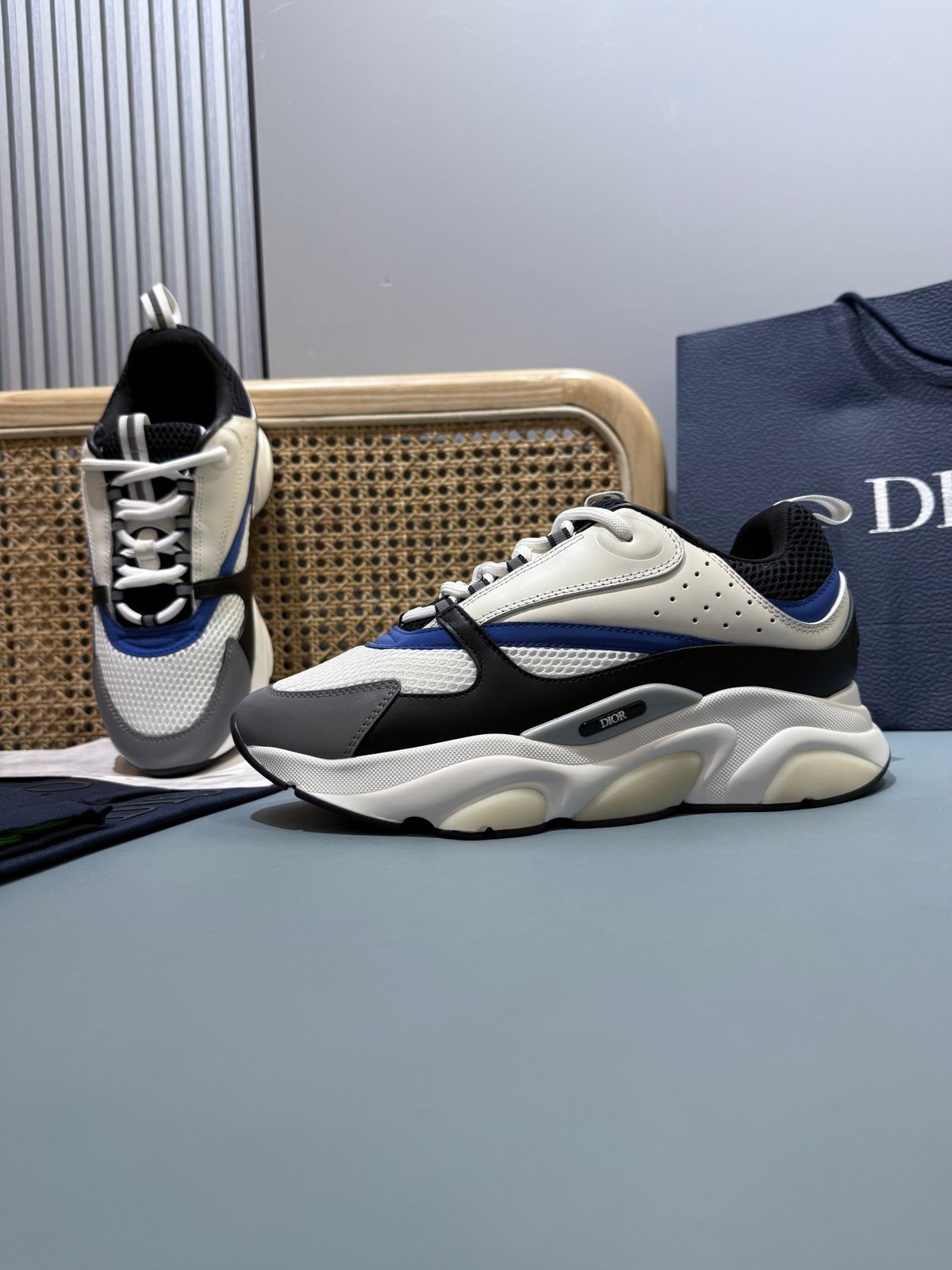 Sneakers B22 'Blanc Noir Bleu' — vue 25