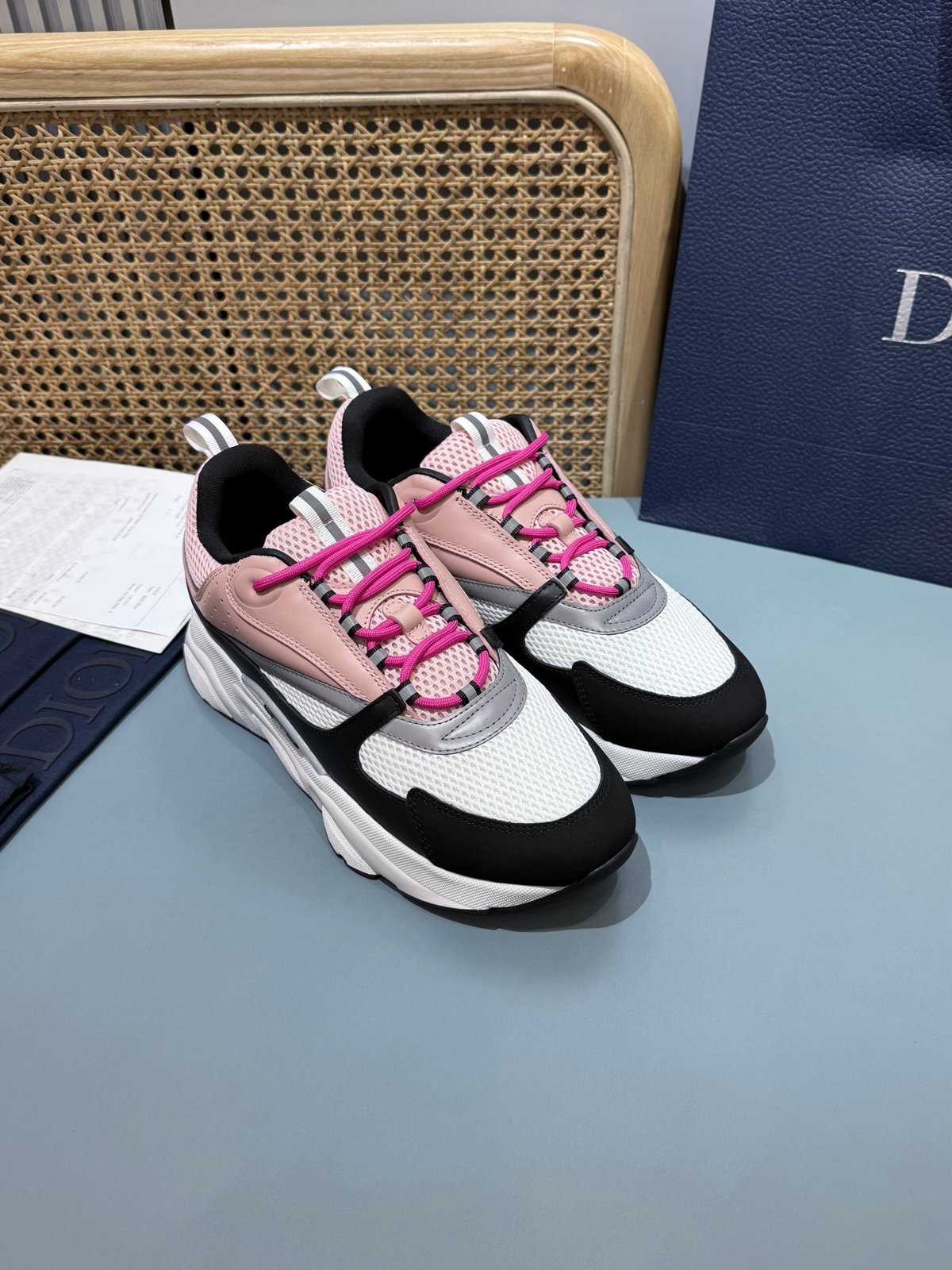 Sneakers B22 'Noir Blanc Rose' — vue 18