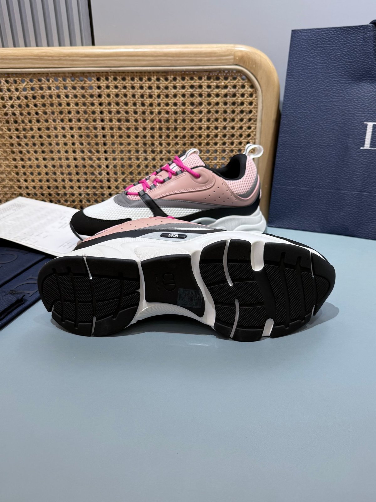 Sneakers B22 'Noir Blanc Rose' — vue 20