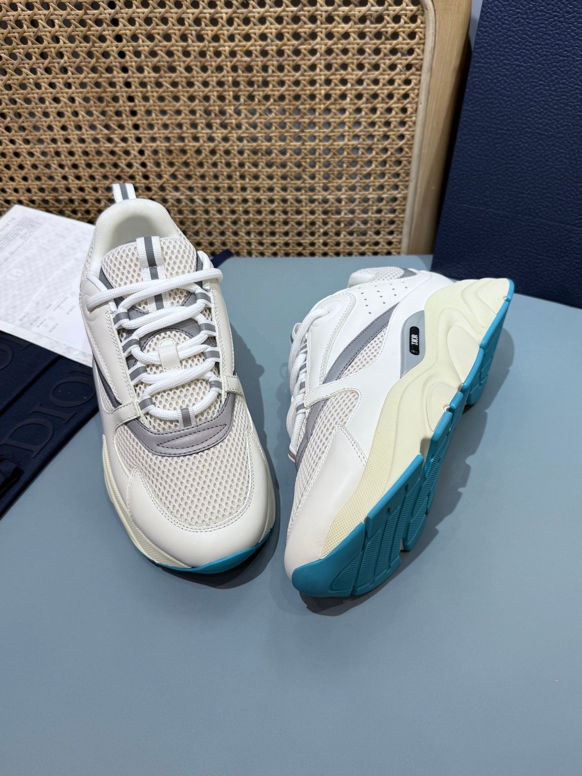 Sneakers B22 'Blanc Gris Turquoise' — vue 27