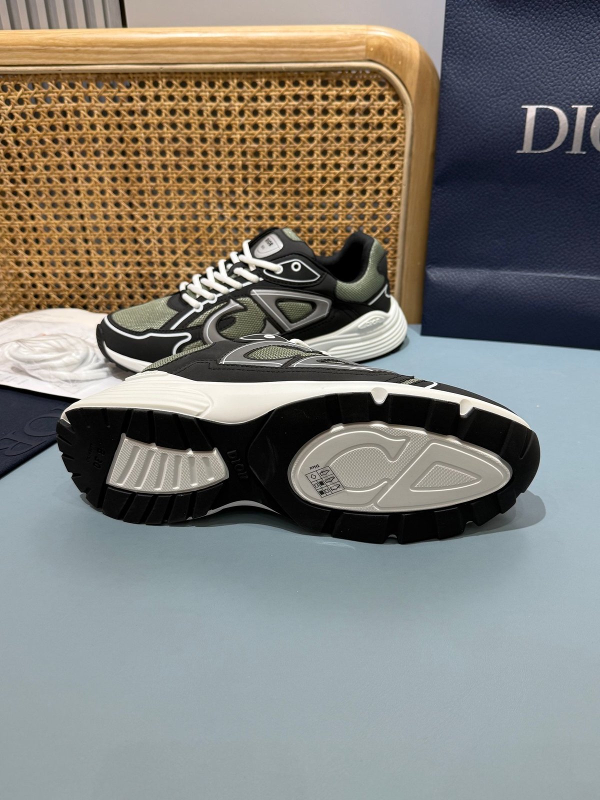 Sneakers B30 'Kaki et Noir' — vue 19