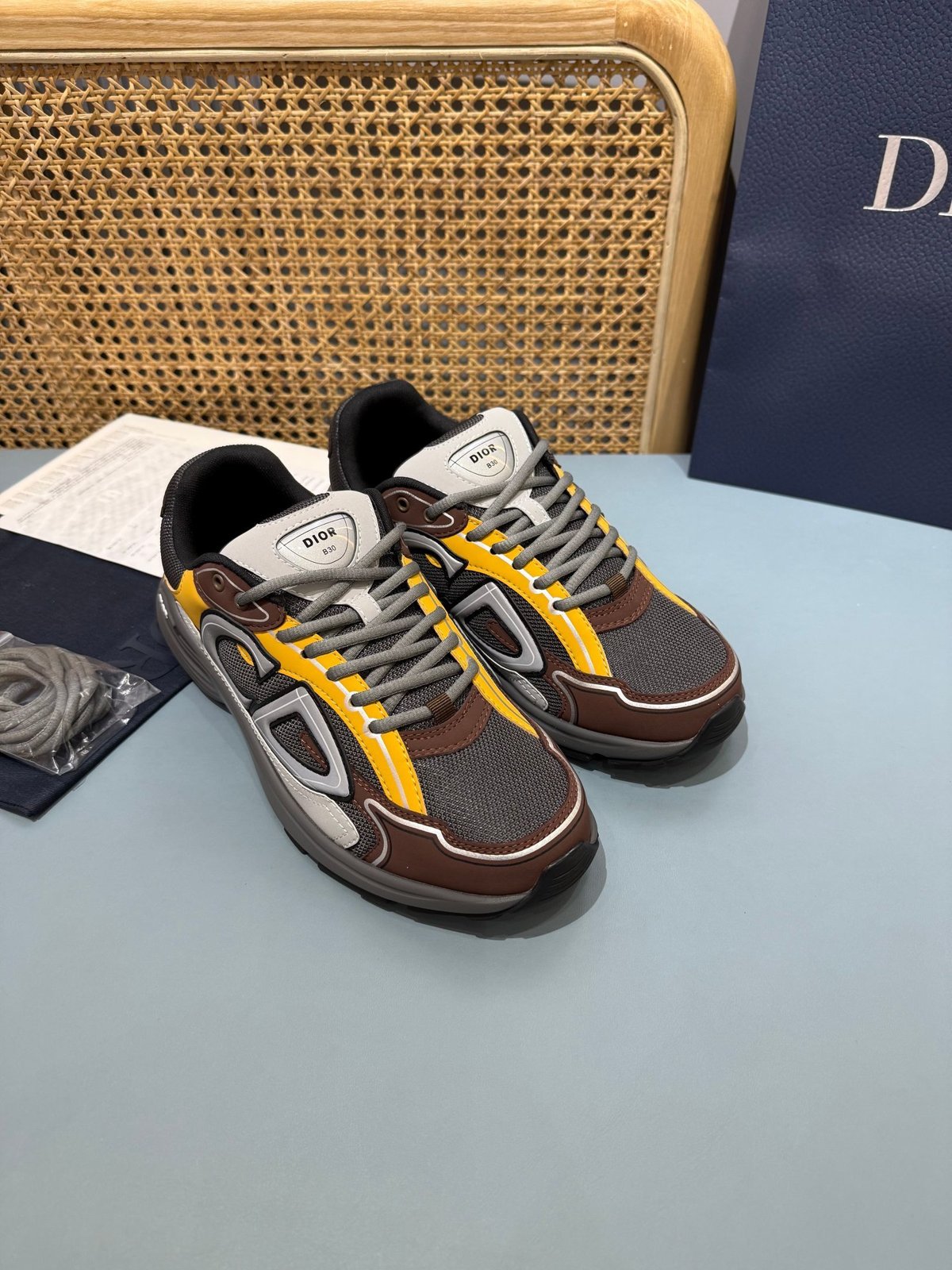 Sneakers B30 'Marron et Jaune' — vue 18