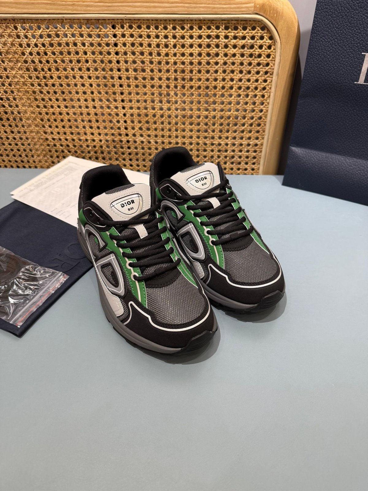 Sneakers B30 'Noir et Vert' — vue 16