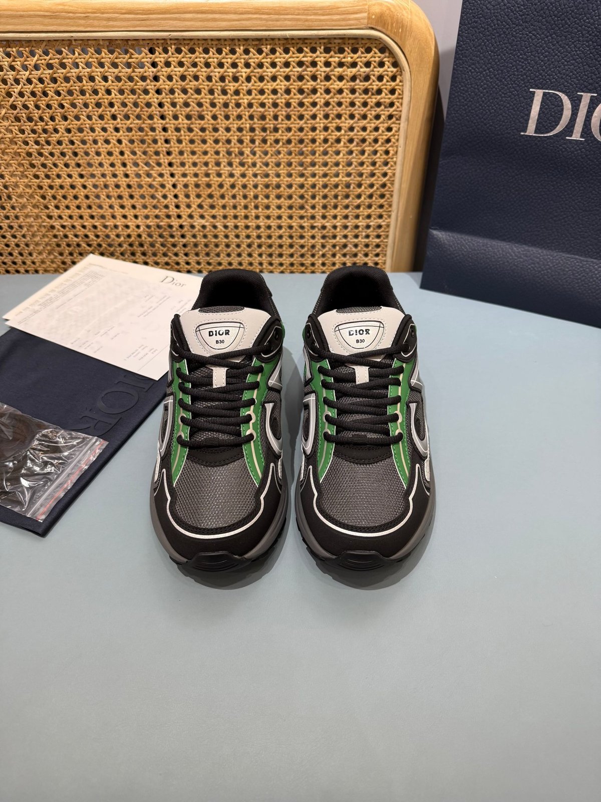 Sneakers B30 'Noir et Vert' — vue 17