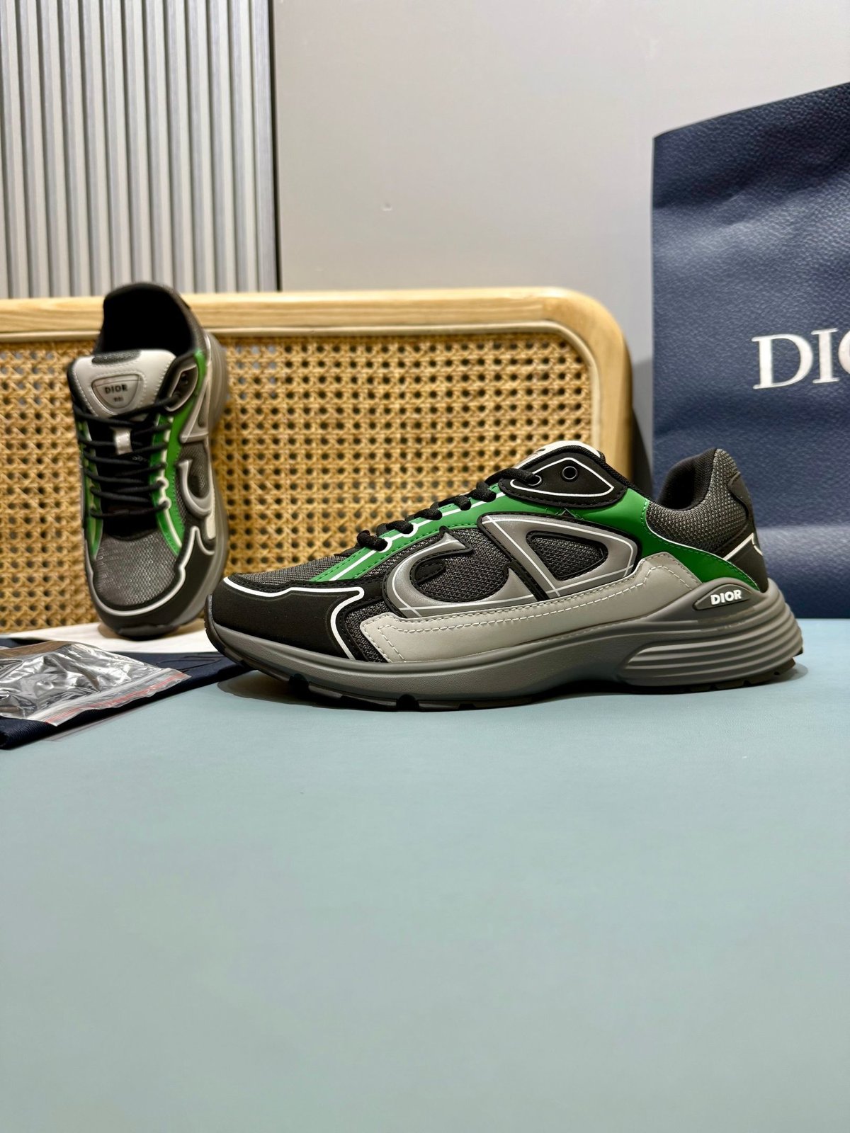Sneakers B30 'Noir et Vert' — vue 24