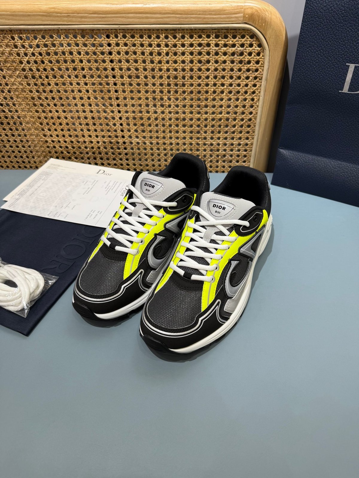 Sneakers B30 'Noir et Jaune Fluo' — vue 15
