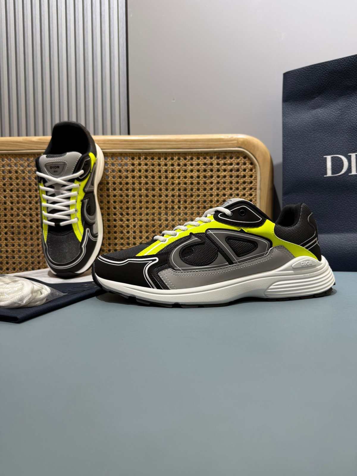 Sneakers B30 'Noir et Jaune Fluo' — vue 24
