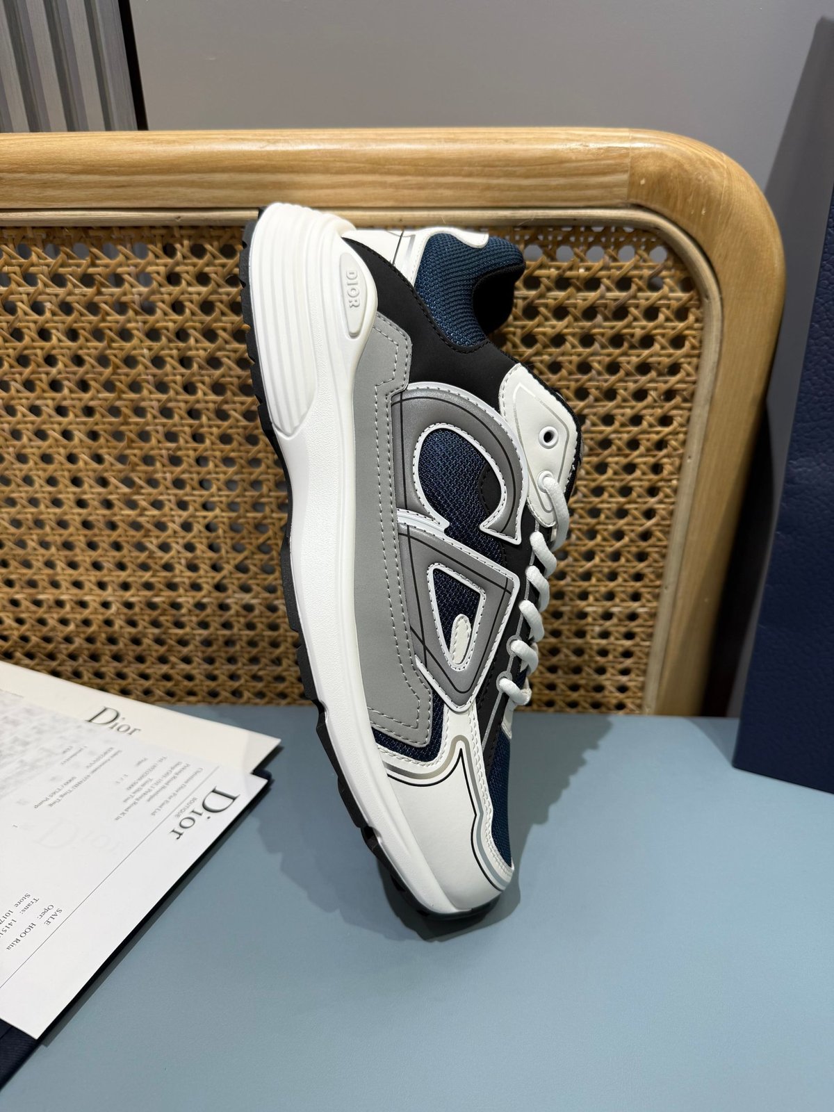 Sneakers B30 'Blanc et Bleu Marine' — vue 14