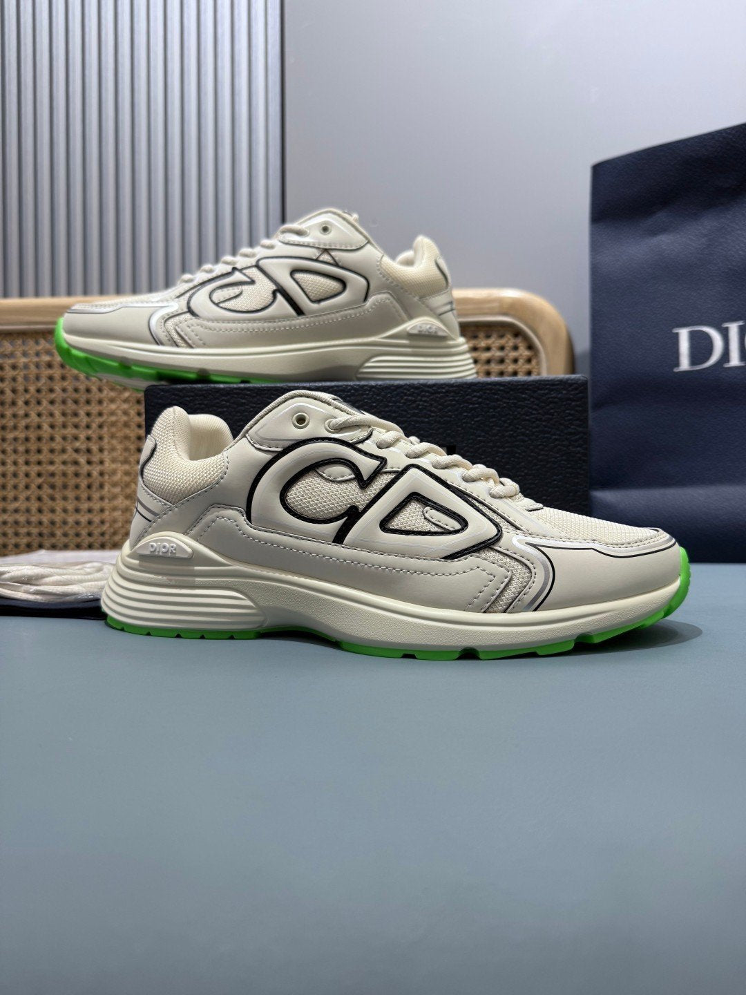 Sneakers B30 'Blanc Cassé et Vert Fluo' — vue 5