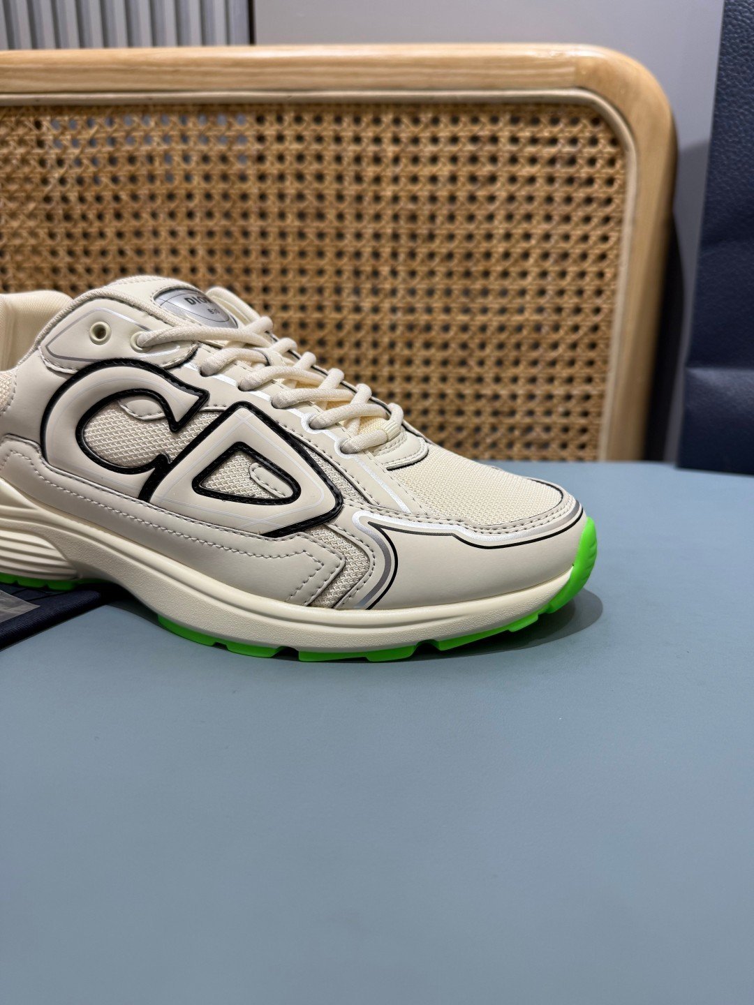 Sneakers B30 'Blanc Cassé et Vert Fluo' — vue 12