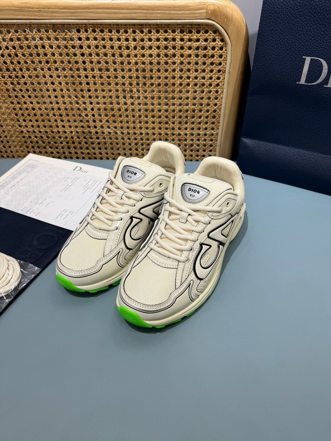 Sneakers B30 'Blanc Cassé et Vert Fluo' — vue 15