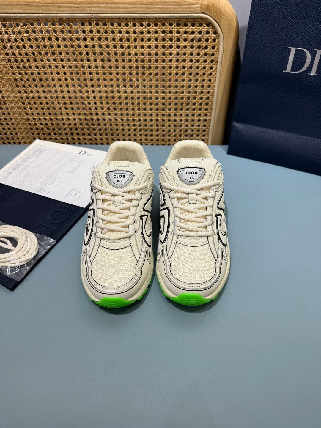 Sneakers B30 'Blanc Cassé et Vert Fluo' — vue 17