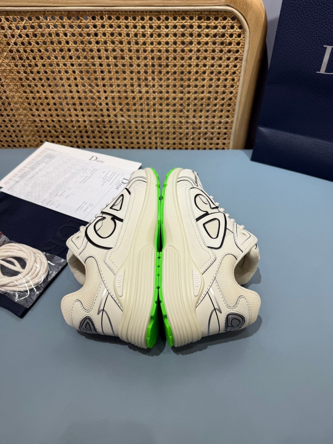 Sneakers B30 'Blanc Cassé et Vert Fluo' — vue 19