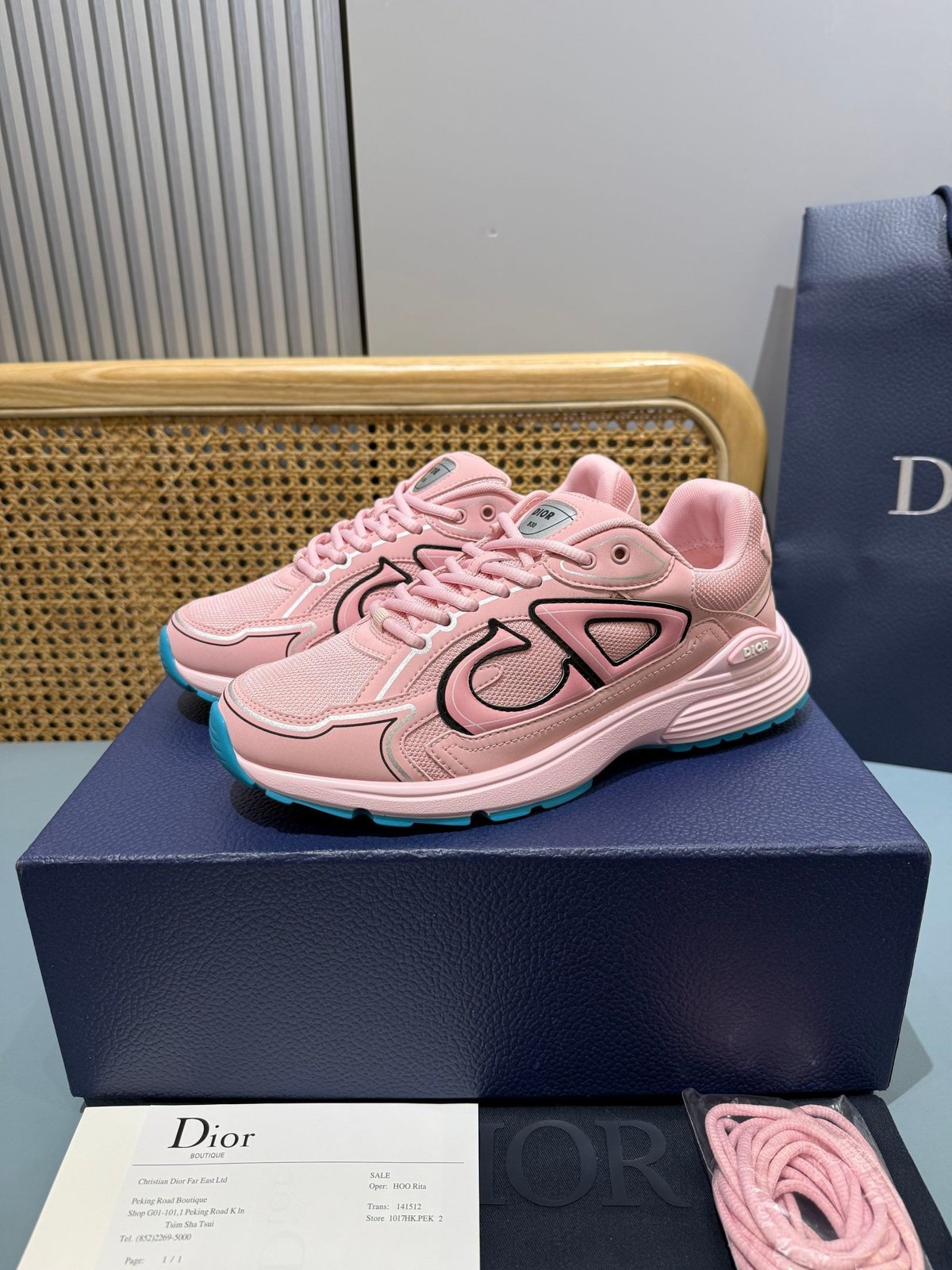 Sneakers B30 'Rose' — vue 3
