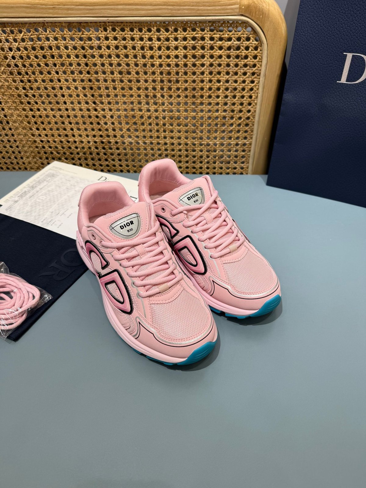 Sneakers B30 'Rose' — vue 17