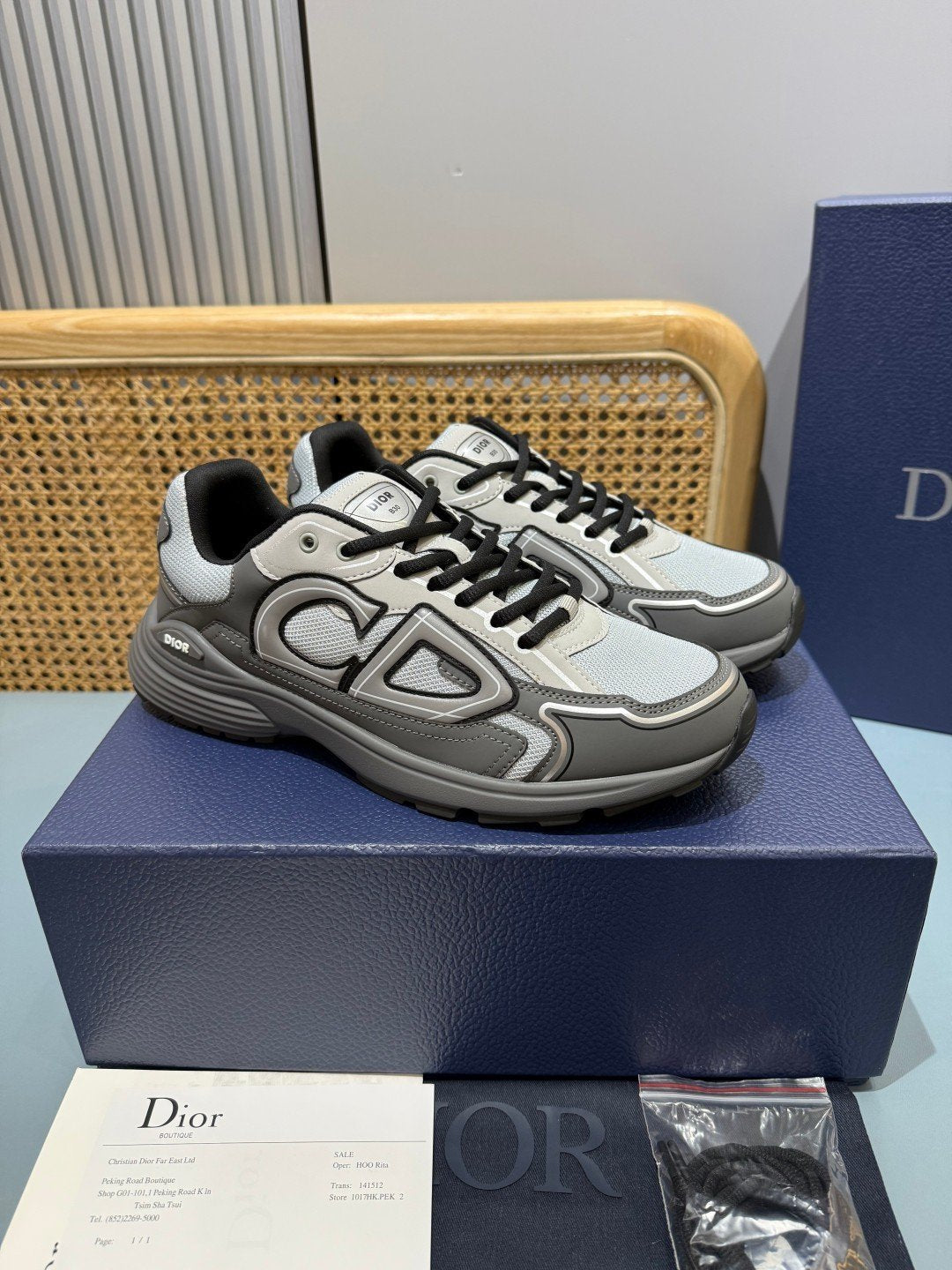 Sneakers B30 'Gris Anthracite et Blanc'