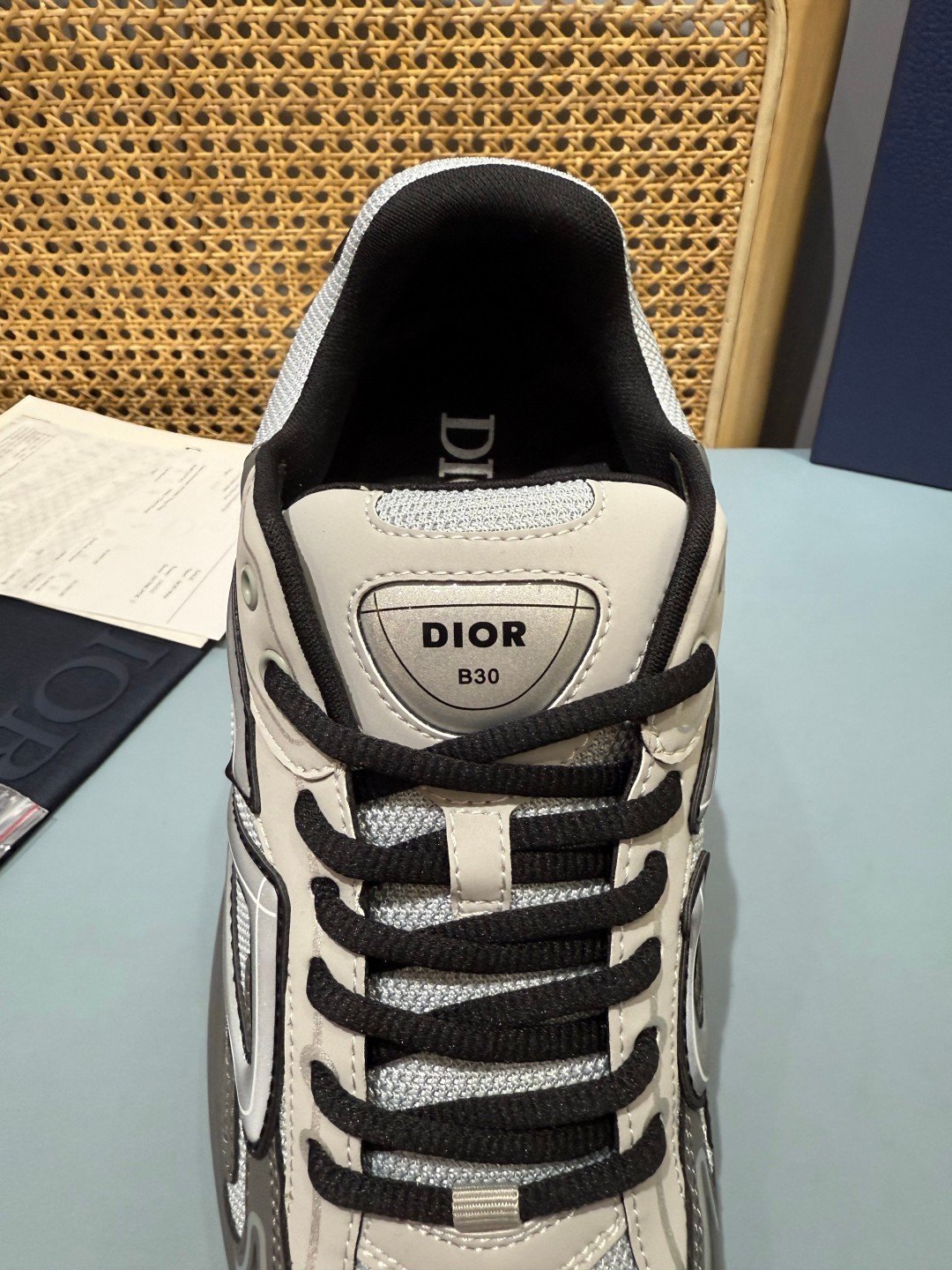 Sneakers B30 'Gris Anthracite et Blanc' — vue 8