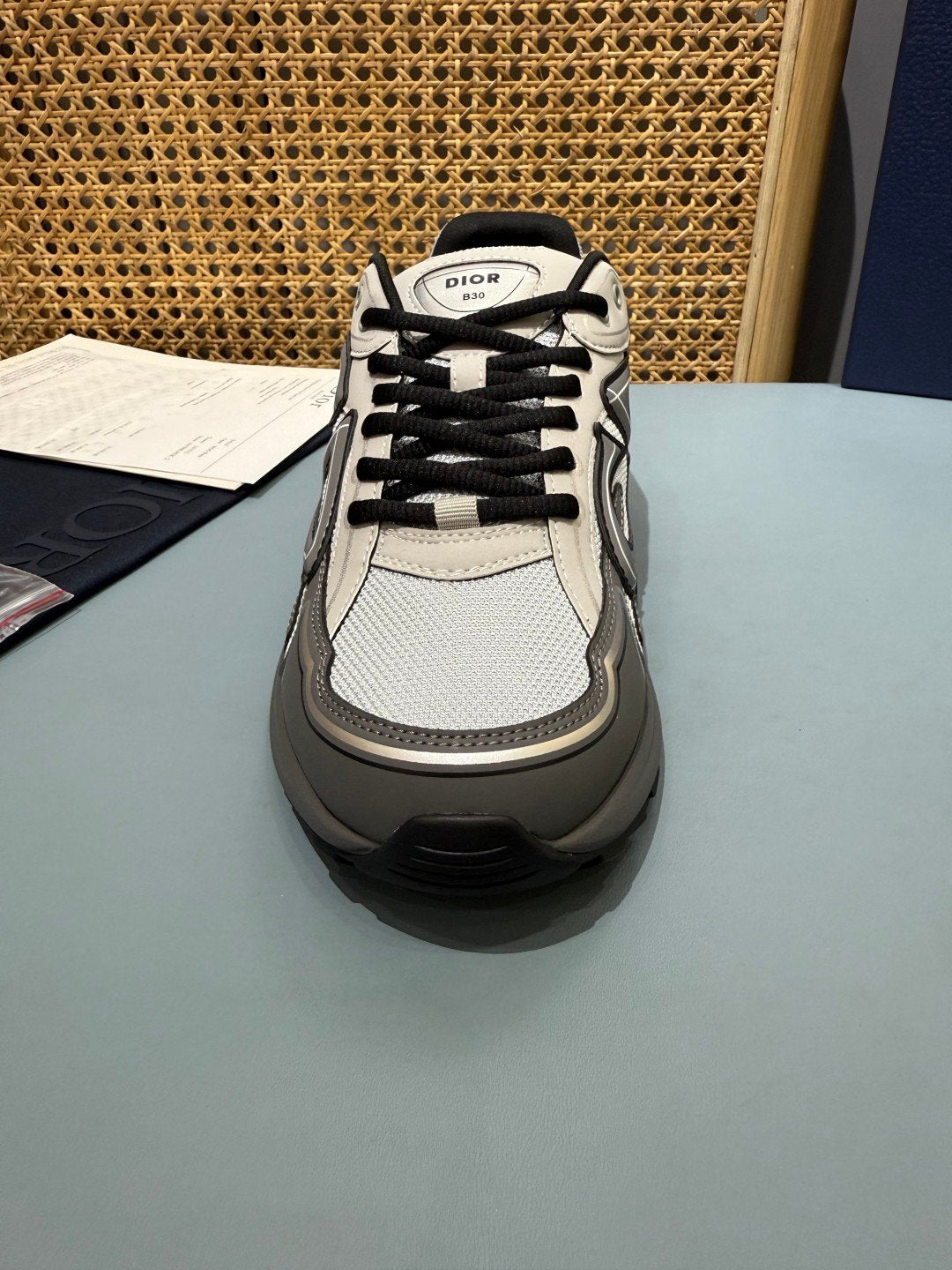 Sneakers B30 'Gris Anthracite et Blanc' — vue 9