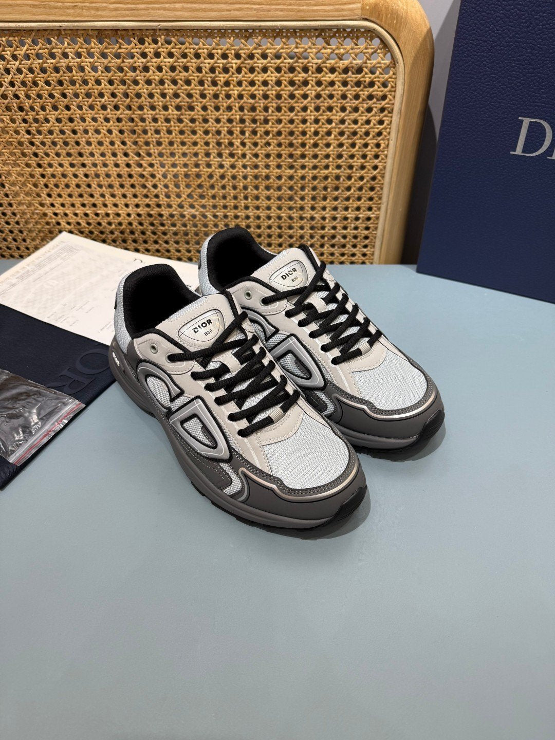 Sneakers B30 'Gris Anthracite et Blanc' — vue 18