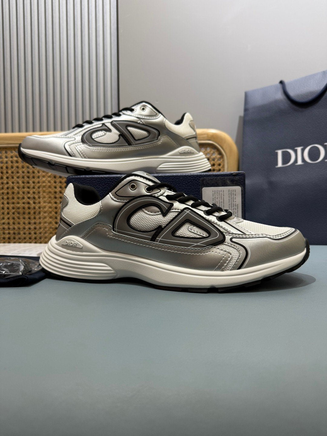 Sneakers B30 'Blanc Gris et Noir' — vue 5