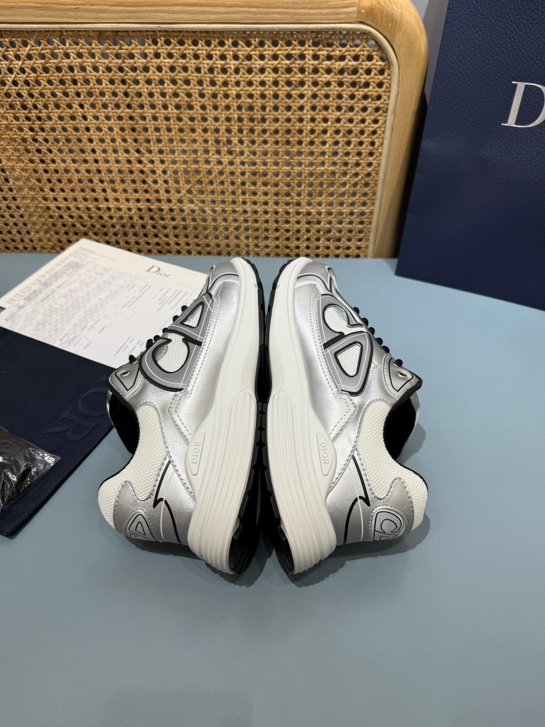 Sneakers B30 'Blanc Gris et Noir' — vue 20