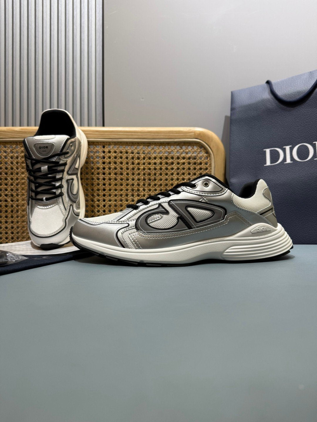 Sneakers B30 'Blanc Gris et Noir' — vue 25