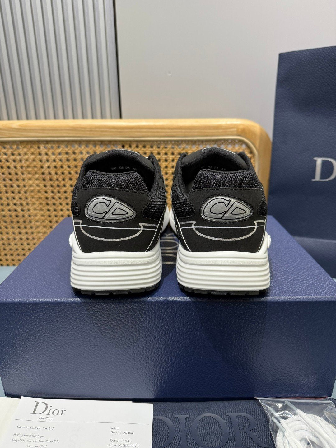 Sneakers B30 'Noir et Blanc' — vue 4