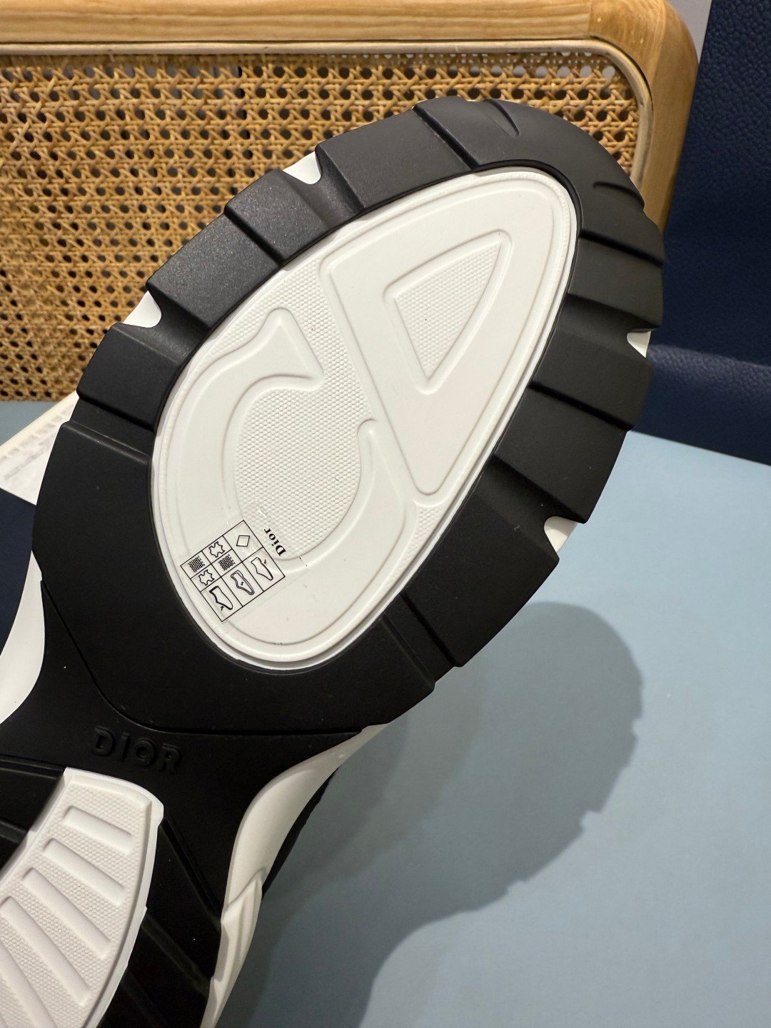 Sneakers B30 'Noir et Blanc' — vue 6