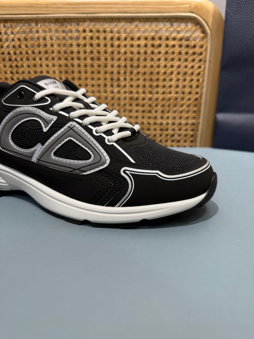 Sneakers B30 'Noir et Blanc' — vue 9