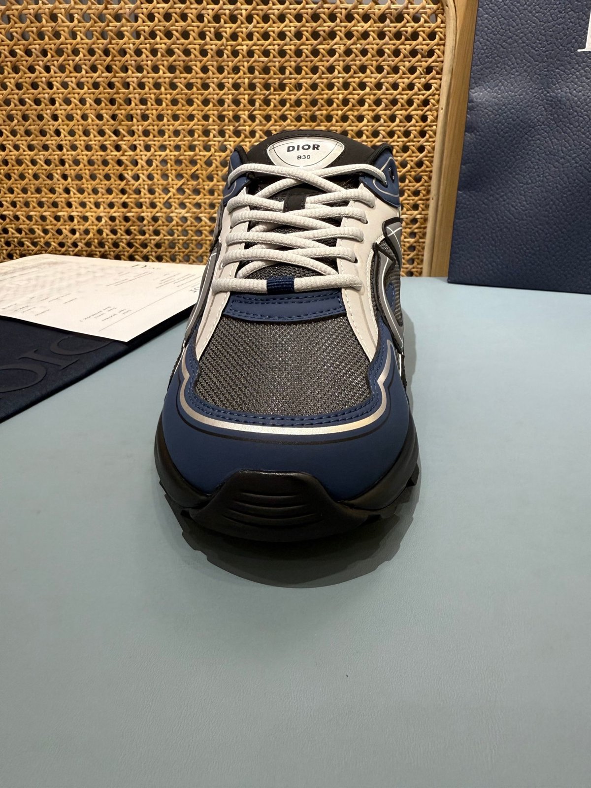 Sneakers B30 'Marine et Noir' — vue 8