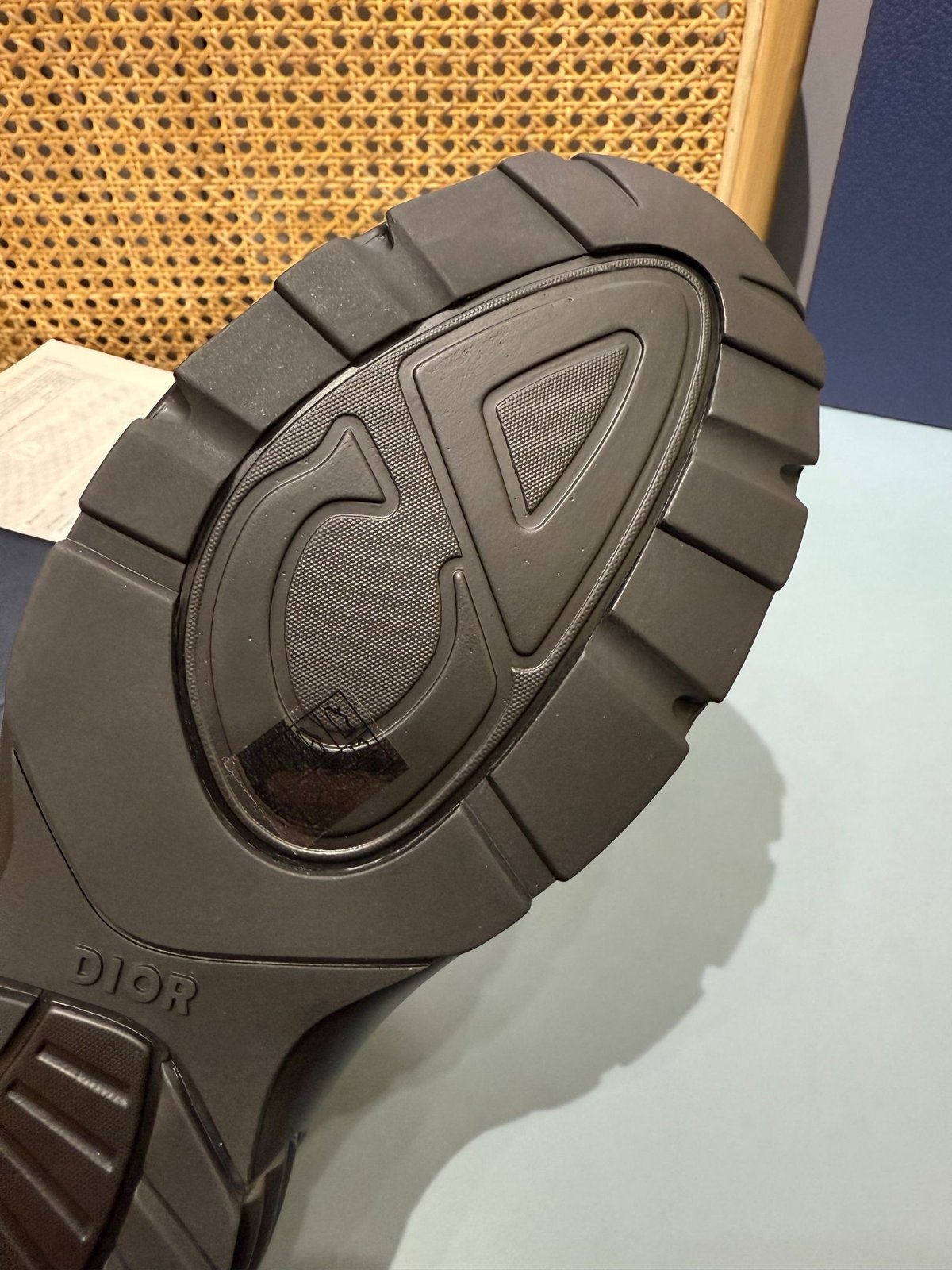 Sneakers B30 'Noir et Bleu Roi Semelle Noire' — vue 6