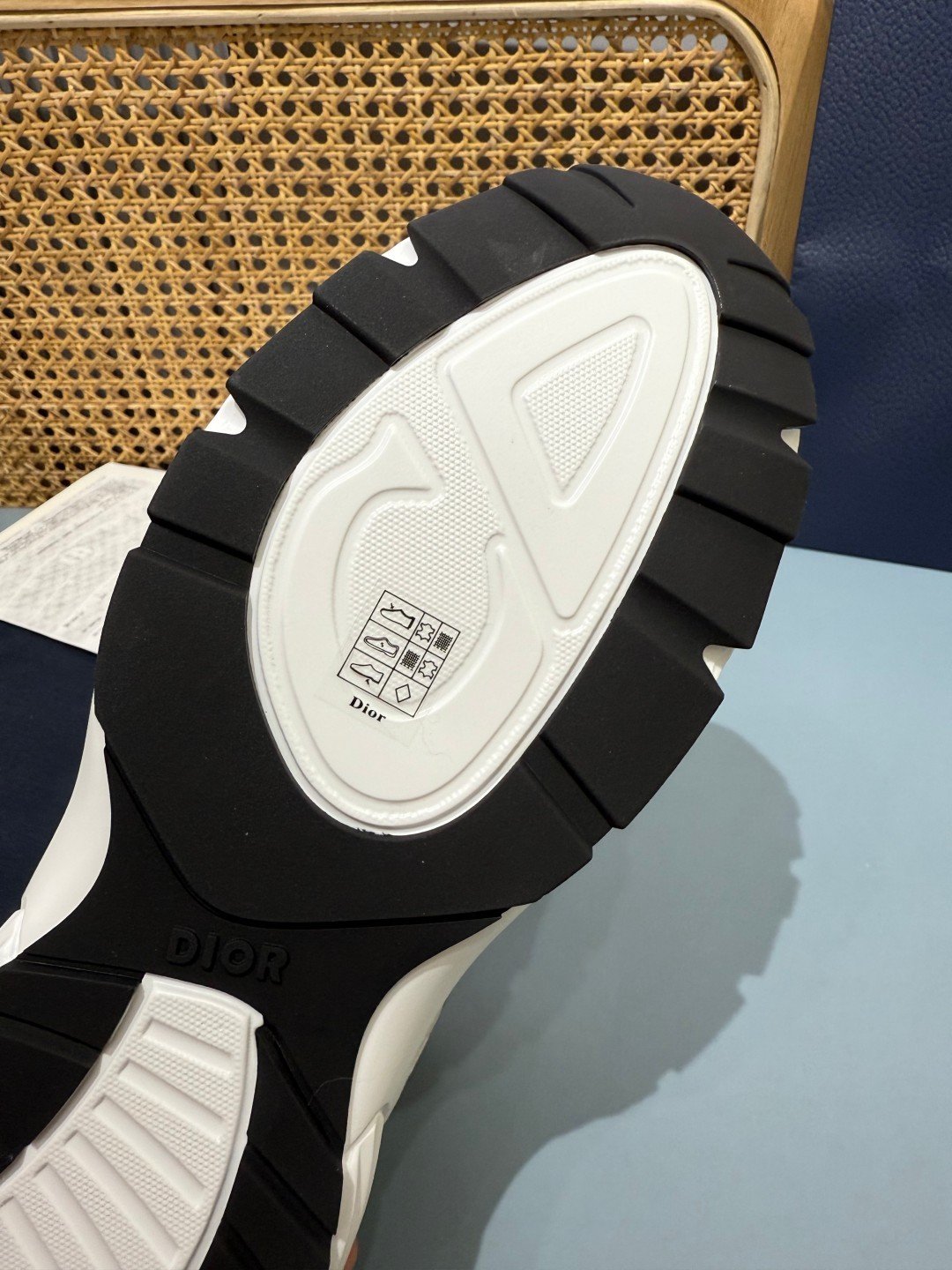 Sneakers B30 'Blanc et Argent' — vue 7