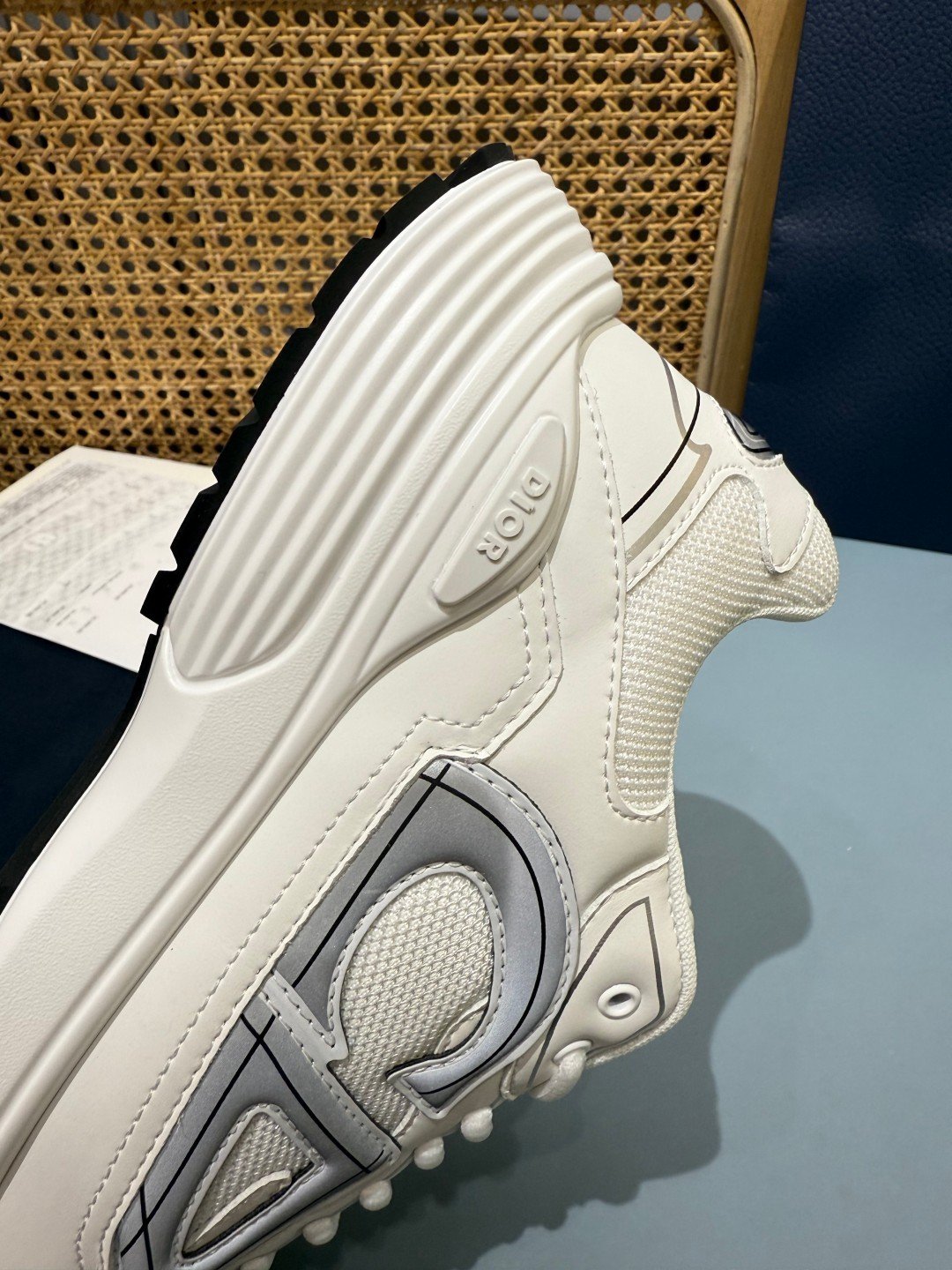 Sneakers B30 'Blanc et Argent' — vue 13
