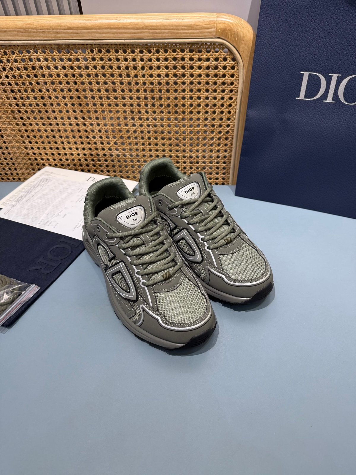 Sneakers B30 'Olive' — vue 17