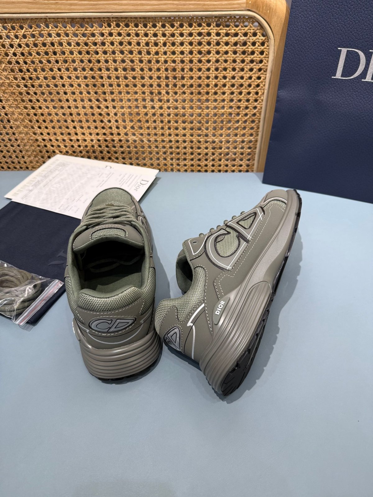 Sneakers B30 'Olive' — vue 24